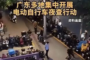 孔德昕：篮网阵地战拿快船的五小换防没办法 他们一打一能力太弱